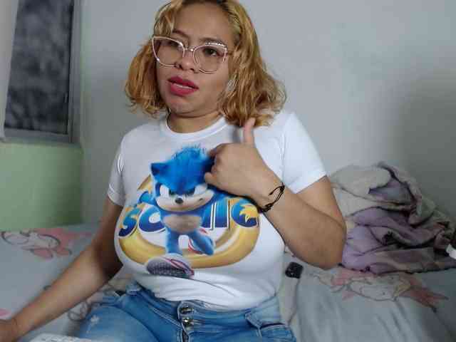 Latin-caliente webcam