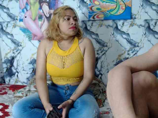 Latin-caliente webcam