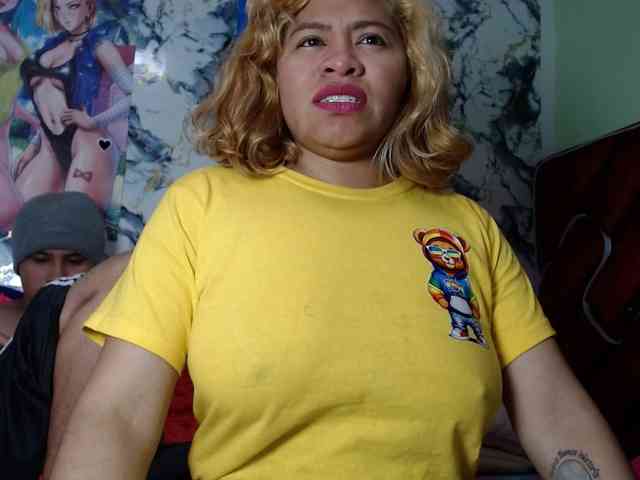 Latin-caliente webcam
