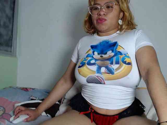 Latin-caliente webcam