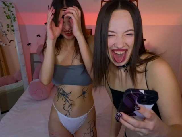 Gratis Live Sexcam mit Trixiie Trixiie