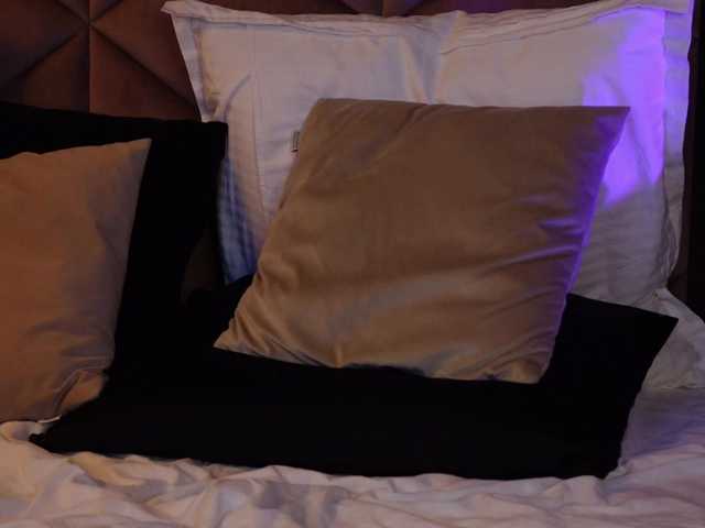 NixieGray webcam