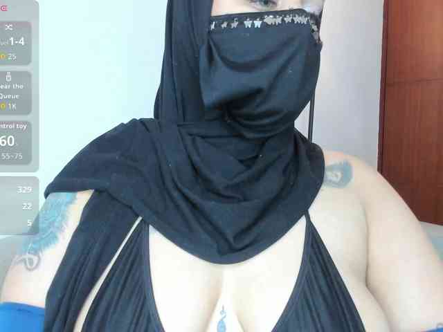 zully-arabb webcam