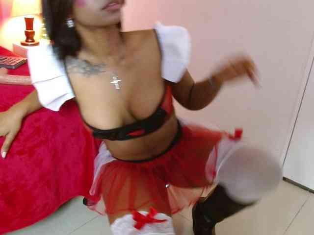 madihlove303av webcam