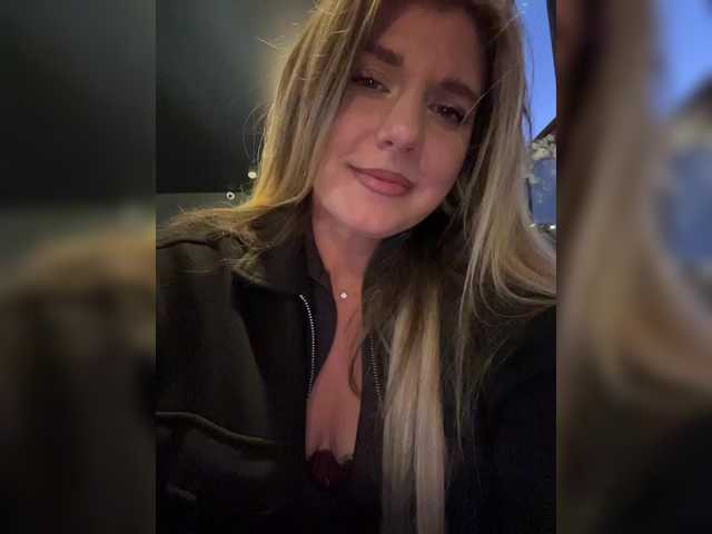 Gratis Live Sexcam mit KotiMrrr KotiMrrr