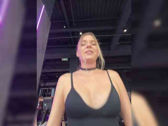KotiMrrr webcam
