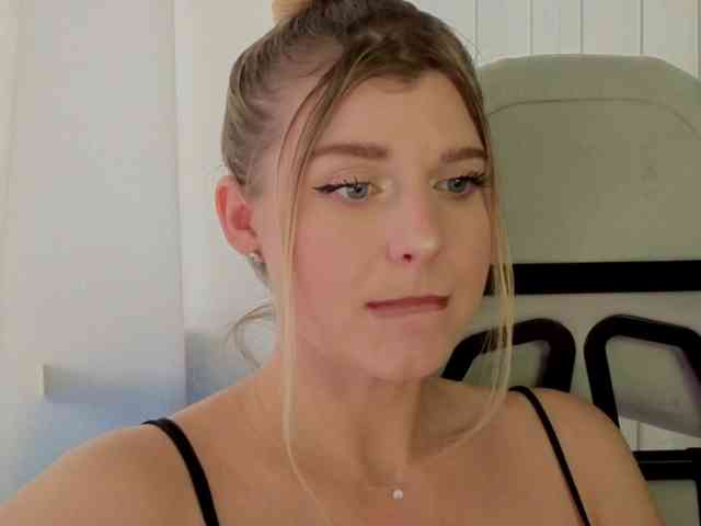 KotiMrrr webcam