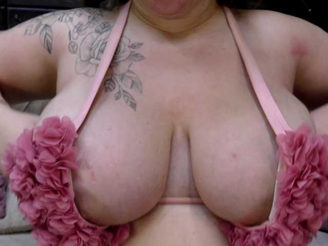 MissZuleea webcam