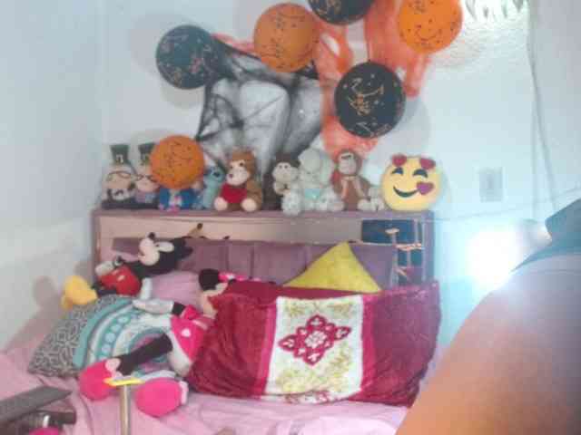 Karolcoott webcam