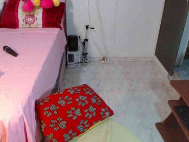 Karolcoott webcam