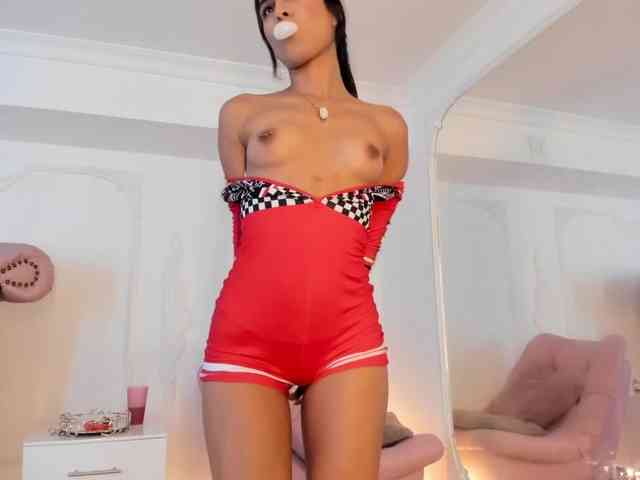 LucianaRoa webcam
