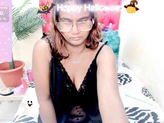 strawberrylips webcam