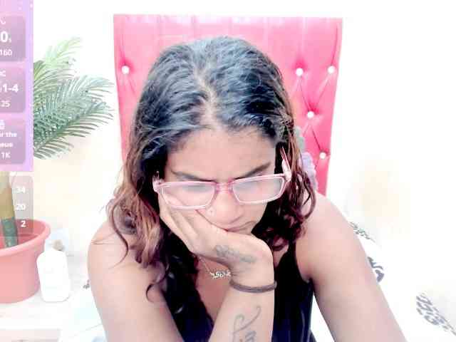 strawberrylips webcam