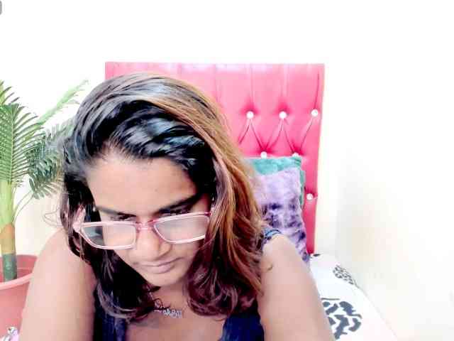 strawberrylips webcam