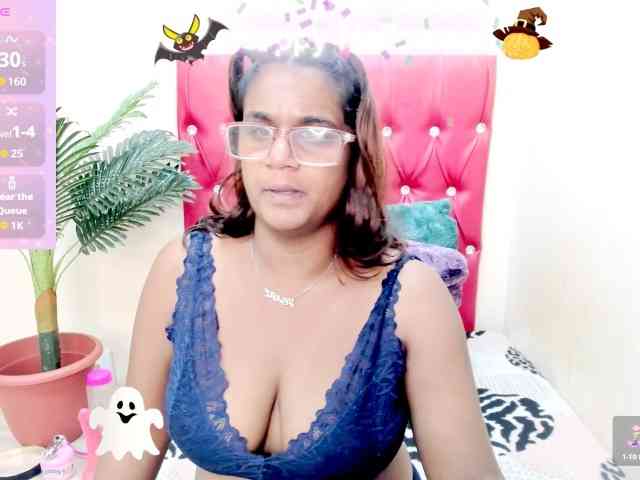 strawberrylips webcam