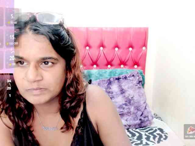 strawberrylips webcam