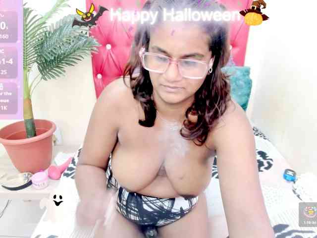 strawberrylips webcam