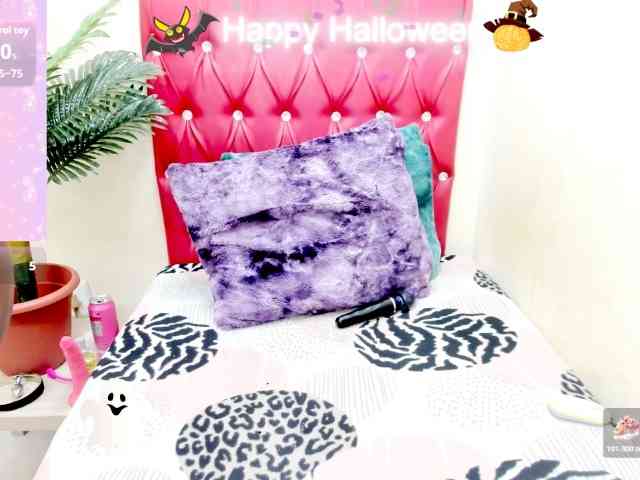 strawberrylips webcam