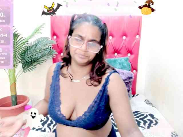 strawberrylips webcam