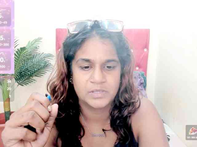 strawberrylips webcam