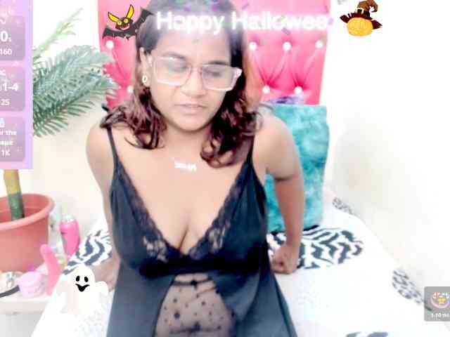 strawberrylips webcam