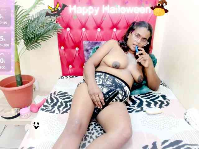 strawberrylips webcam