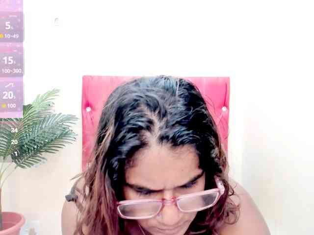 strawberrylips webcam