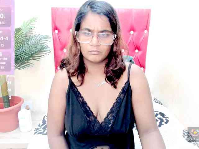 strawberrylips webcam