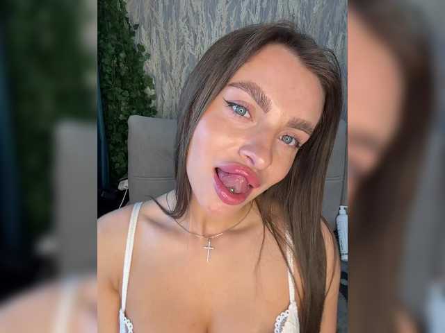 Entrez le videochat erotique avec le
modèle BonnieMur BonnieMur