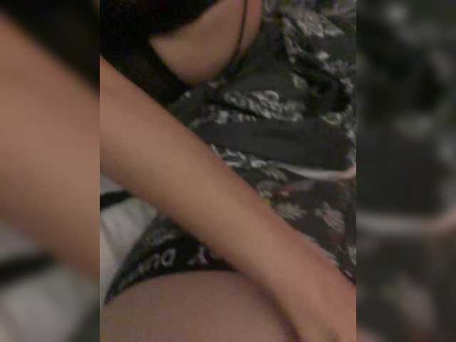 Entrez le videochat erotique avec le
modèle Devochka1010 Devochka1010