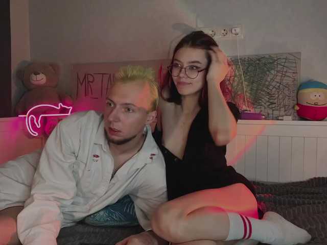 Vai a chattare su Z0mb1el0ll1 Z0mb1el0ll1