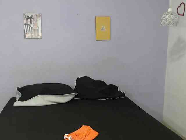 penelope-gucci webcam