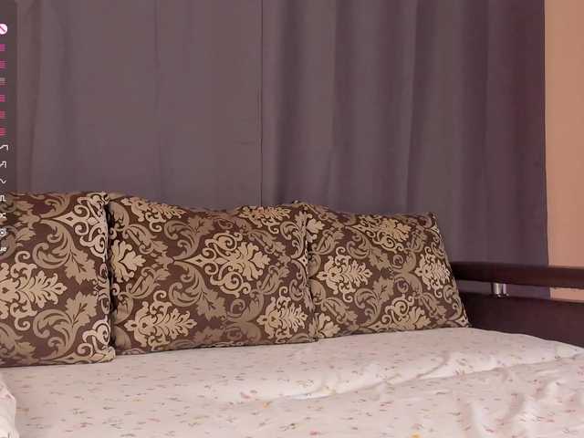 kristinakaram webcam
