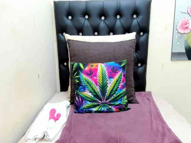 temptressqeen webcam