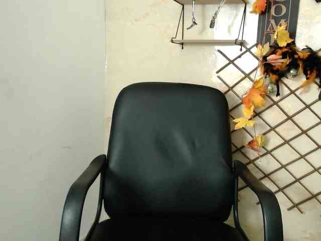 PerlaStonee webcam