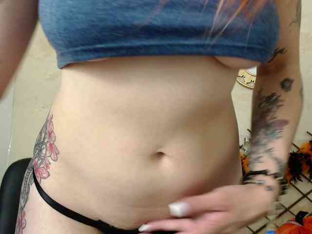 PerlaStonee webcam