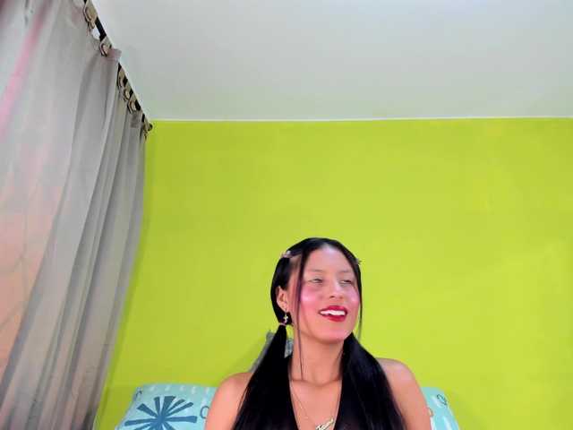 CelesteYOrucsoo webcam
