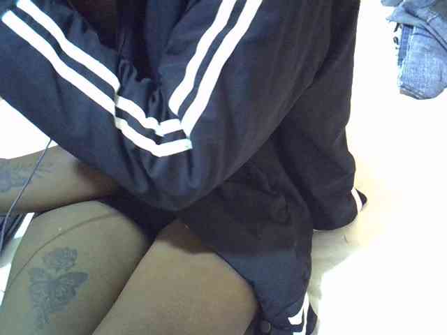 Smallgirl21 webcam