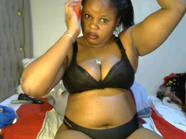 Ebonycatalia4 webcam