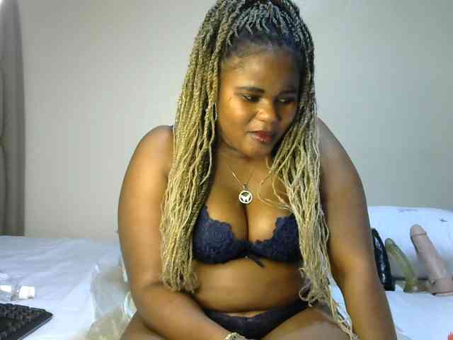 Ebonycatalia4