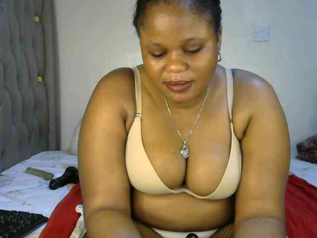 Ebonycatalia4 webcam