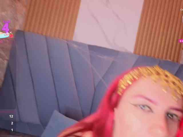 angel-red webcam