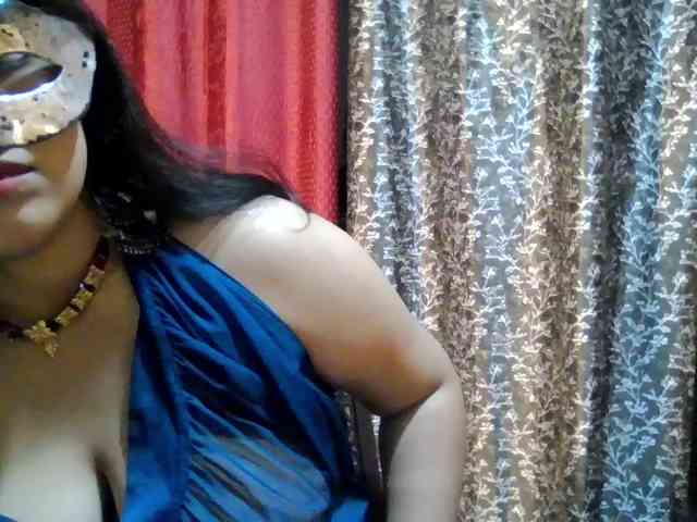 Naughtyladki webcam