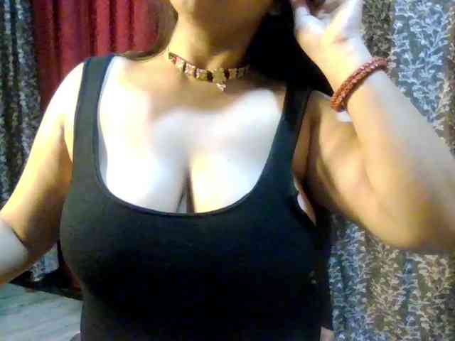 Naughtyladki webcam