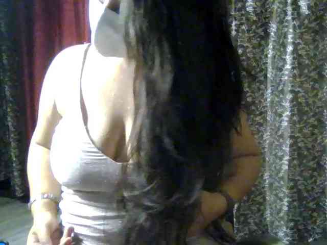 Naughtyladki webcam