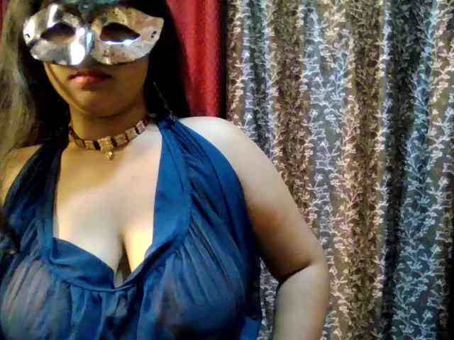 Naughtyladki webcam