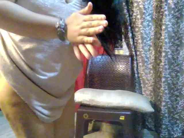 Naughtyladki webcam
