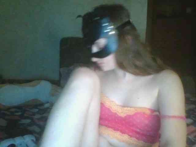 Lostcherry8 webcam