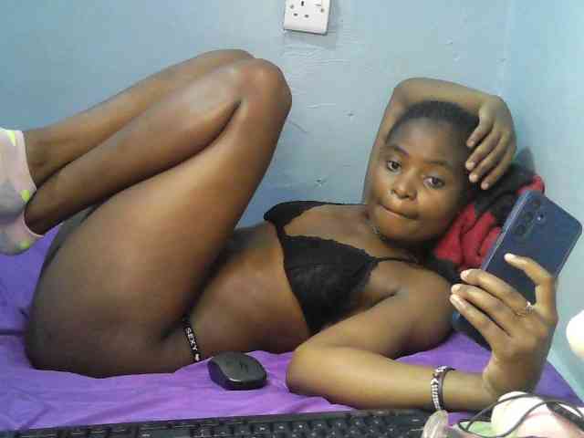 sweet-cherrie webcam