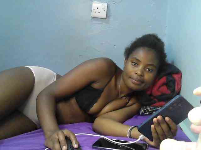 sweet-cherrie webcam